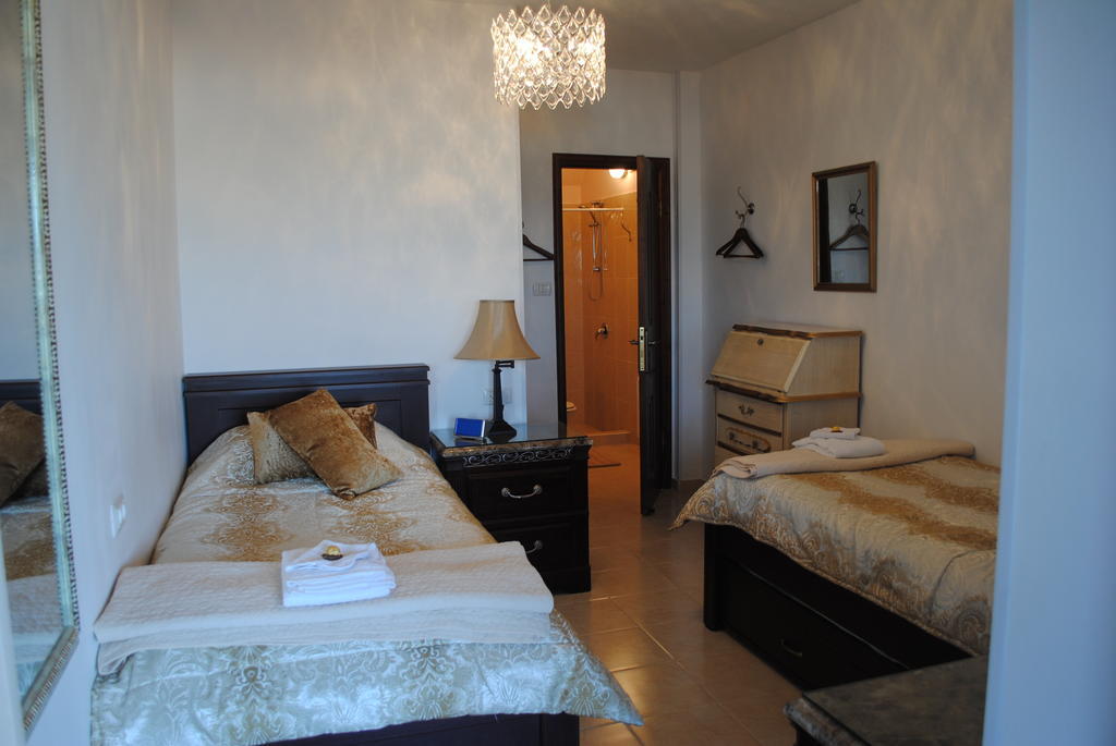Jerusalem Hills Inn Abu Ghaush Δωμάτιο φωτογραφία